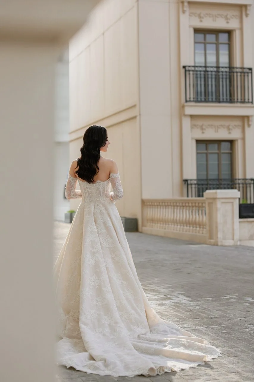 Elizabeth 5