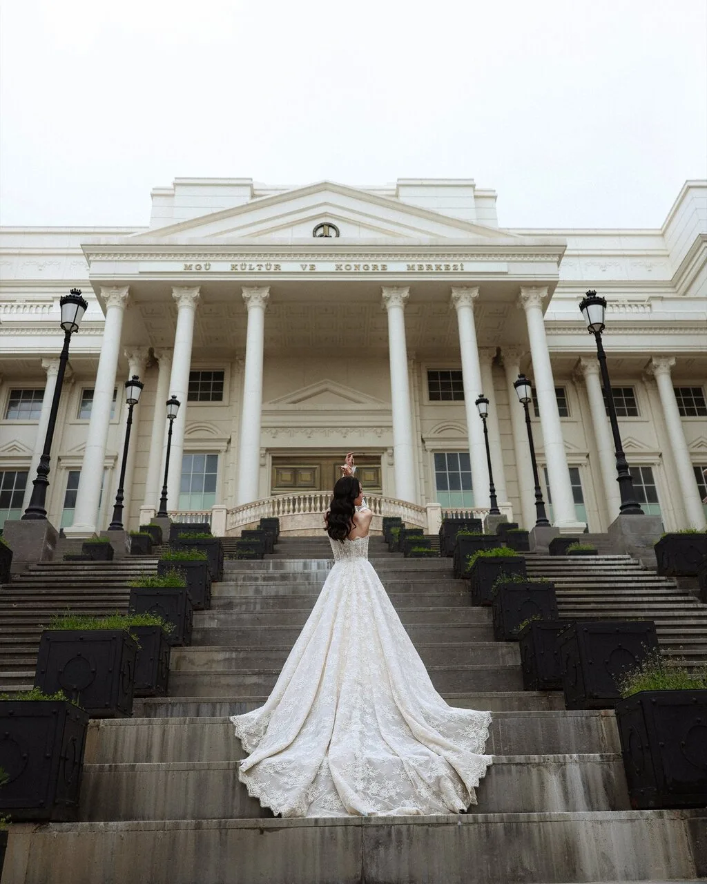Elizabeth 8